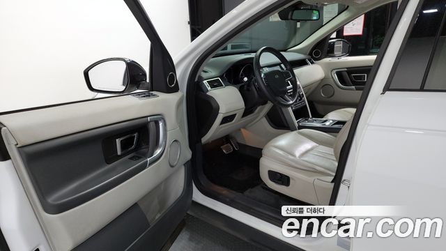 Land Rover Discovery Sport 2.0 TD4 SE