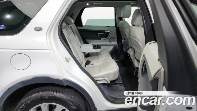 Land Rover Discovery Sport 2.0 TD4 SE