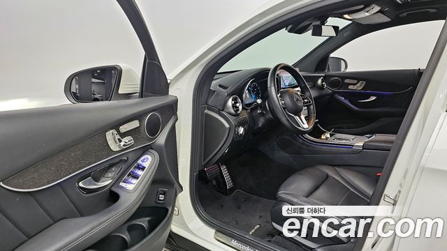 Mercedes-Benz GLC-Class GCL300 4MATIC Coupe