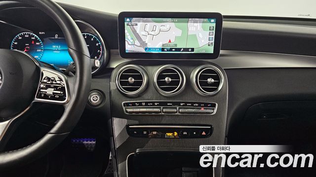 Mercedes-Benz GLC-Class GCL300 4MATIC Coupe
