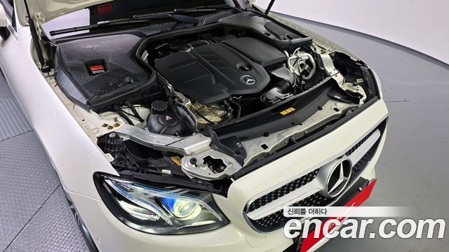 Mercedes-Benz E-Class E220d Cabriolet