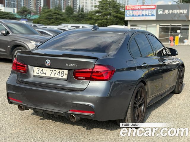 BMW 3Series (F30) 330i M Sport Shadow