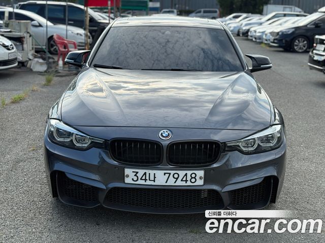BMW 3Series (F30) 330i M Sport Shadow