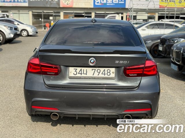 BMW 3Series (F30) 330i M Sport Shadow