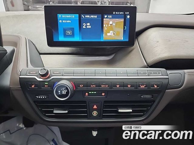 BMW i3 SOL+