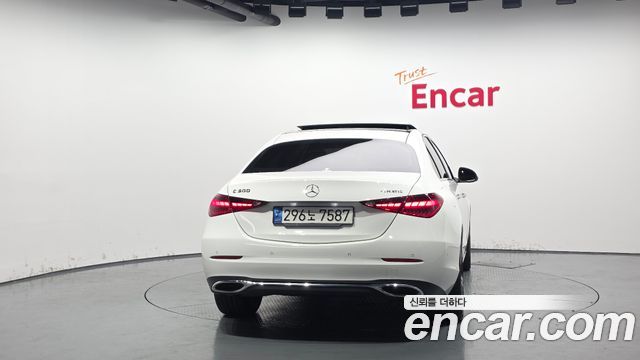 Mercedes-Benz C-Class C300 4MATIC Avantgarde