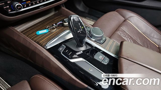 BMW 5-Series 520d Luxury Plus