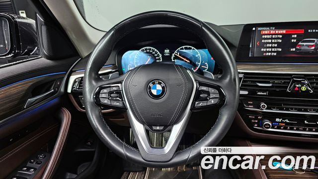 BMW 5-Series 520d Luxury Plus