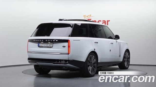 Land Rover Range Rover P530 Autobiography Long Wheel Base