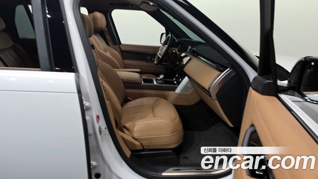 Land Rover Range Rover P530 Autobiography Long Wheel Base