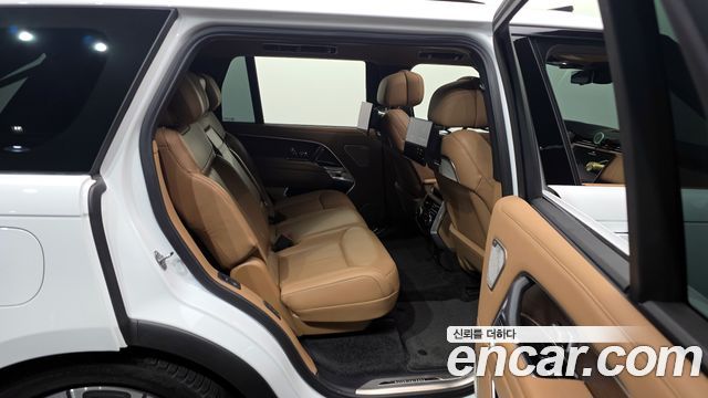 Land Rover Range Rover P530 Autobiography Long Wheel Base