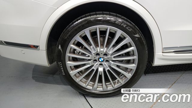 BMW X7 xDrive 40i Design Pure Excellence 7-Seater