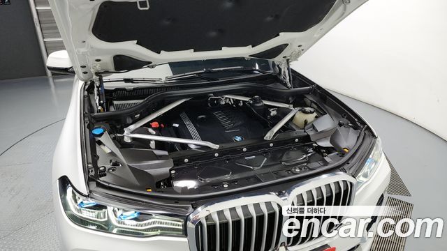 BMW X7 xDrive 40i Design Pure Excellence 7-Seater