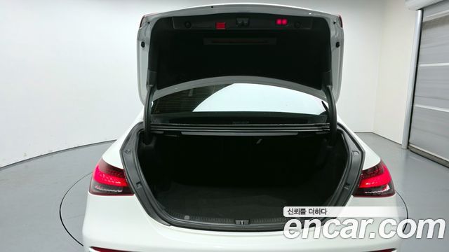 Mercedes-Benz E-Class E250 Avantgarde