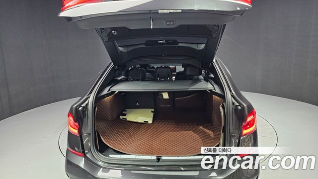 BMW Gran Turismo 630i xDrive M Sport