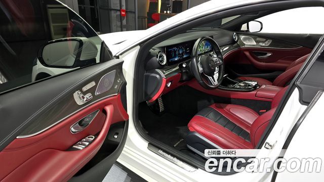 Mercedes-Benz CLS-Class CLS300d AMG Line