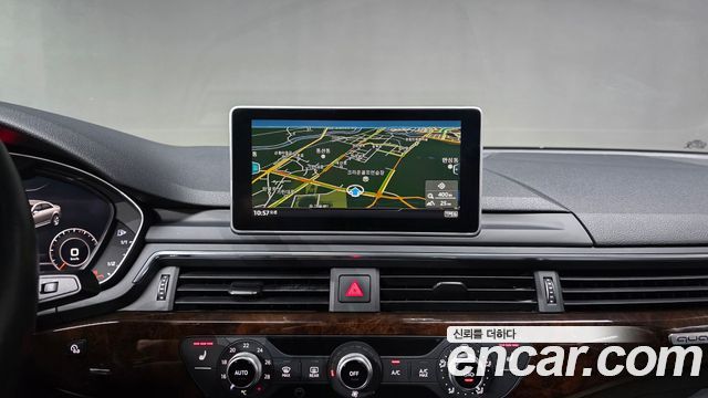 Audi A4 45 TFSI Quattro Premium