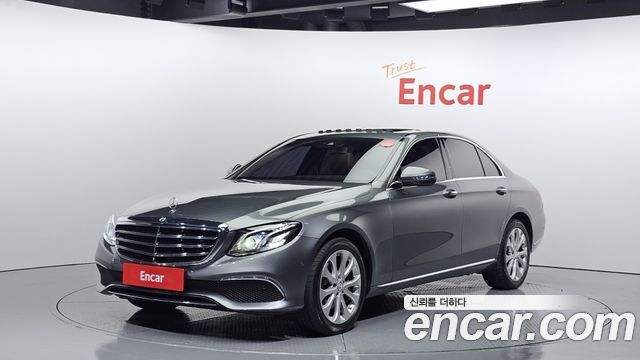 Mercedes-Benz E-Class E220d Exclusive
