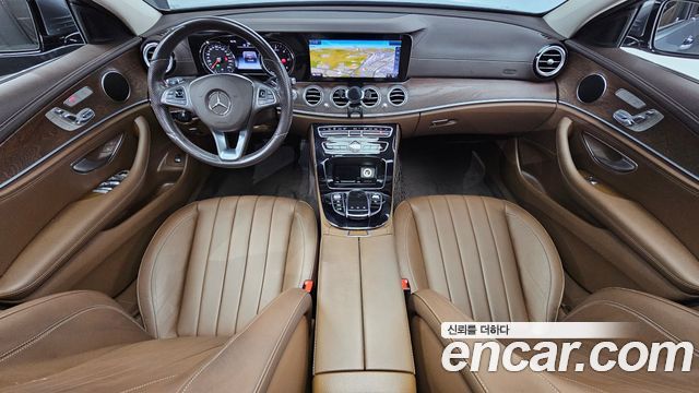 Mercedes-Benz E-Class E220d Exclusive