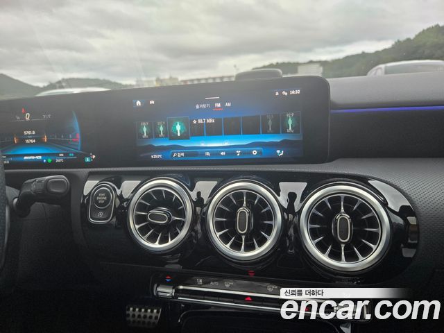 Mercedes-Benz A-Class AMG A35 4MATIC Sedan