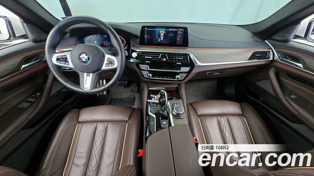 BMW 5-Series 520i M Sport