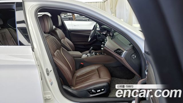 BMW 5-Series 520i M Sport