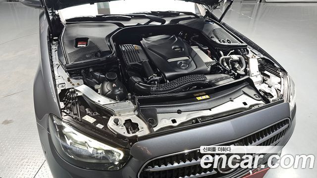 Mercedes-Benz E-Class E250 Avantgarde