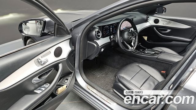 Mercedes-Benz E-Class E250 Avantgarde