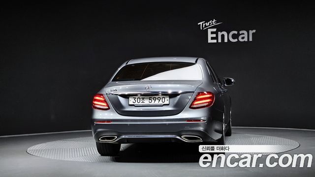 Mercedes-Benz E-Class E300 AMG Line