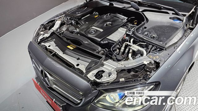 Mercedes-Benz E-Class E300 AMG Line
