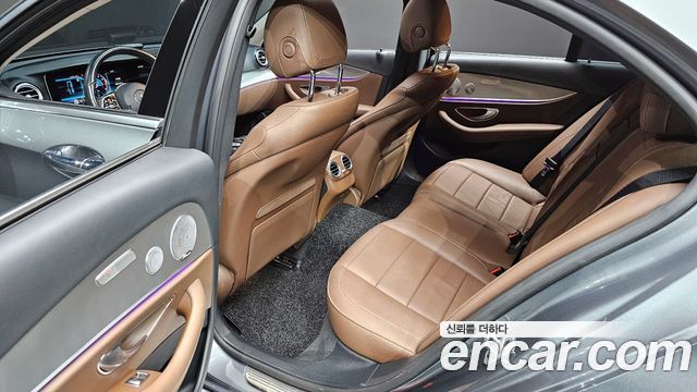 Mercedes-Benz E-Class E300 AMG Line