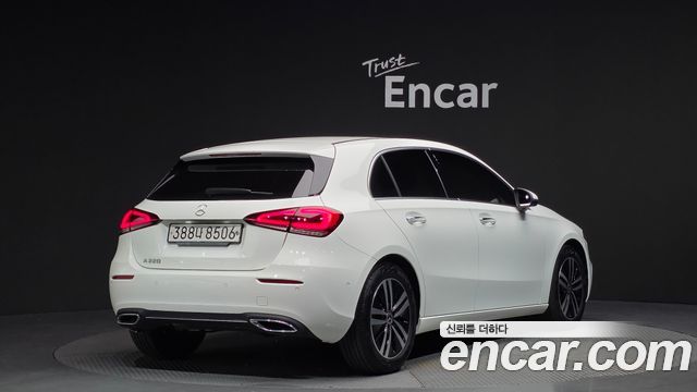 Mercedes-Benz A-Class A220 Hatchback