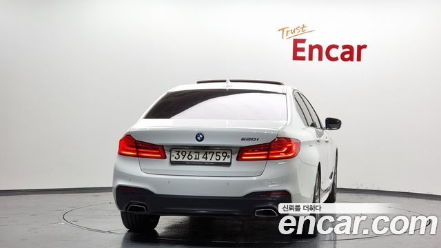 BMW 5-Series 520i M Sport