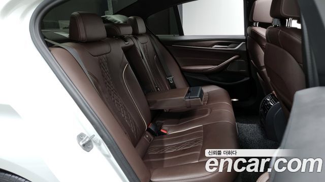 BMW 5-Series 520i M Sport