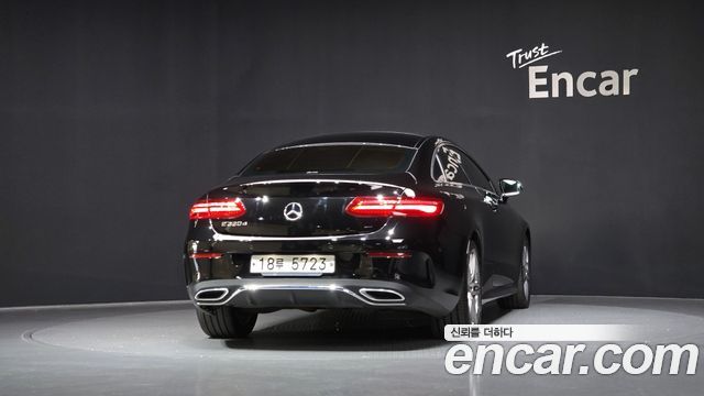 Mercedes-Benz E-Class E220d Coupe