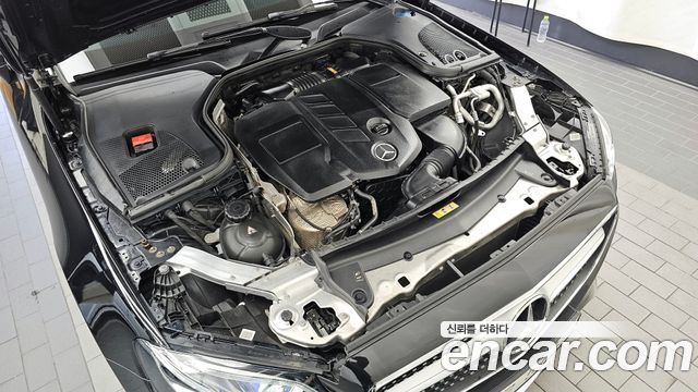 Mercedes-Benz E-Class E220d Coupe