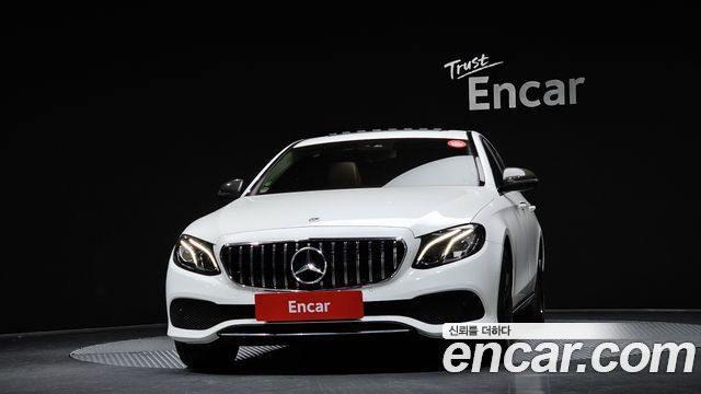 Mercedes-Benz E-Class E200 Avantgarde