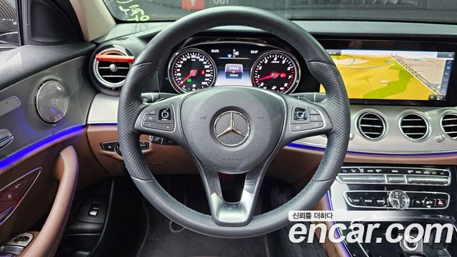 Mercedes-Benz E-Class E200 Avantgarde