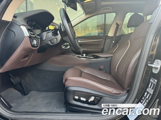BMW Gran Turismo 630i xDrive Luxury