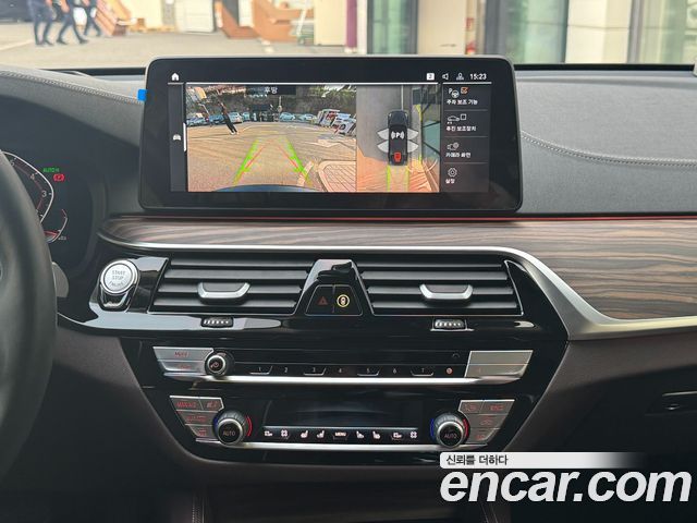 BMW Gran Turismo 630i xDrive Luxury