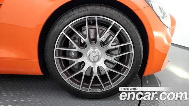 Mercedes-Benz AMG GT 4.0