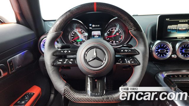 Mercedes-Benz AMG GT 4.0