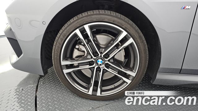 BMW 2-Series 220i M Sports