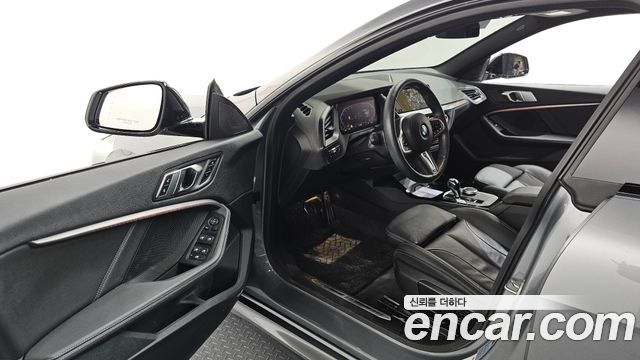 BMW 2-Series 220i M Sports