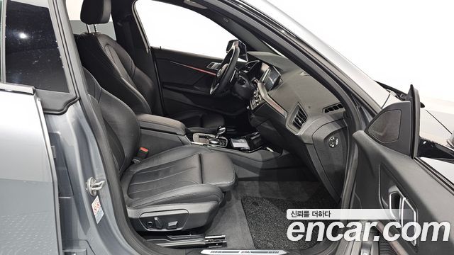 BMW 2-Series 220i M Sports