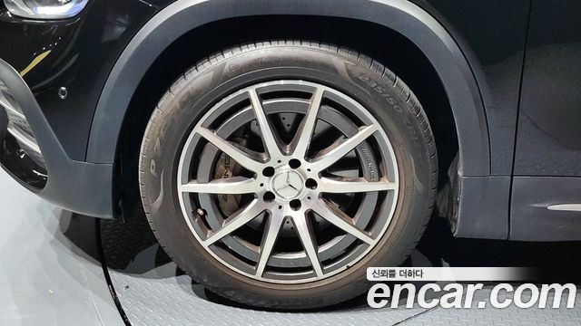 Mercedes-Benz GLB-Class AMG GLB35 4MATIC