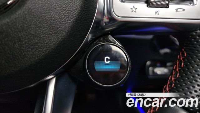 Mercedes-Benz GLB-Class AMG GLB35 4MATIC