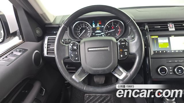 Land Rover Discovery 3.0 SD6 SE