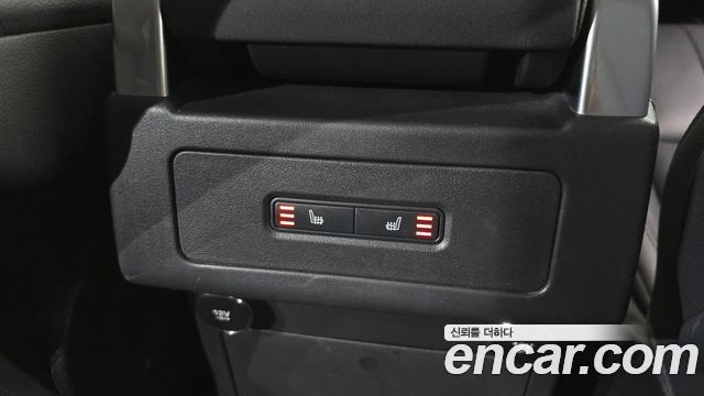 Land Rover Discovery 3.0 SD6 SE