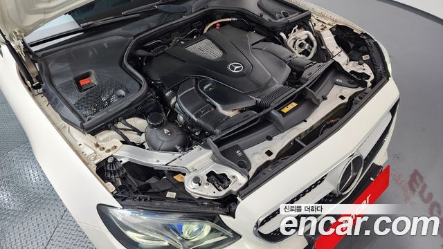 Mercedes-Benz E-Class E450 4MATIC Coupe